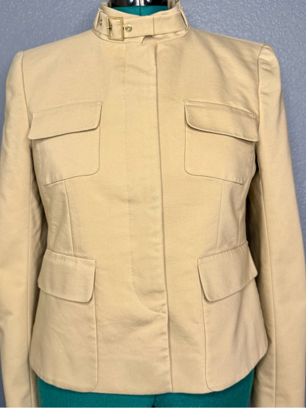 Ann Taylor Cream Utility Jacket Buckle Neck Size 12 Tailored Lightweight